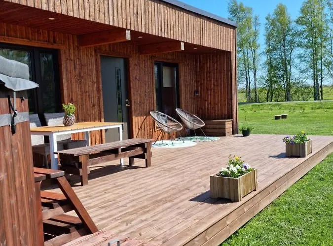 Sunset Puhkemaja * Kaigutsi